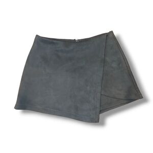 Luxxel Army Green Suede Skort Size L